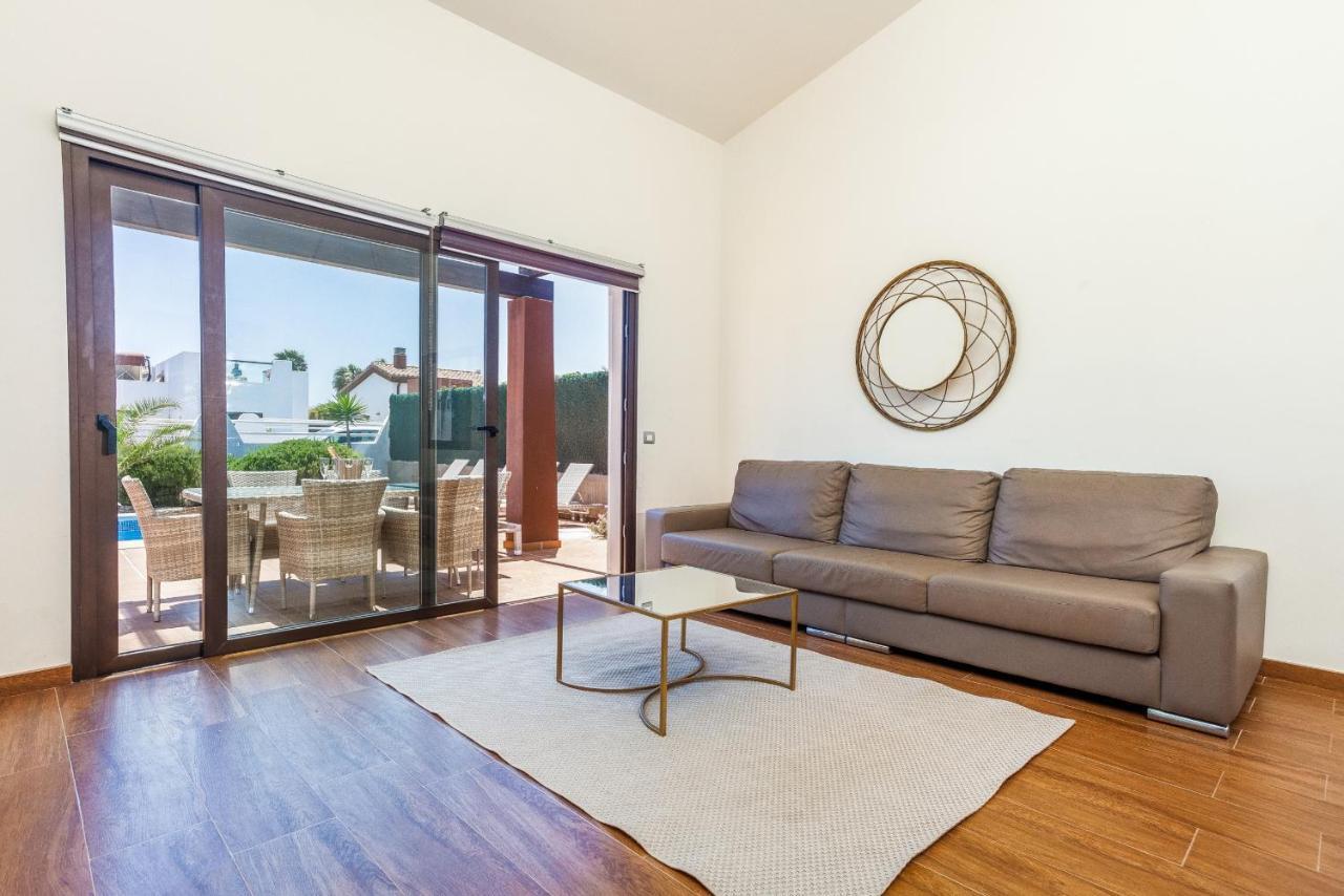 Villa Zafiro 13 Golf Private Pool Caleta De Fuste By Holidays Home 외부 사진